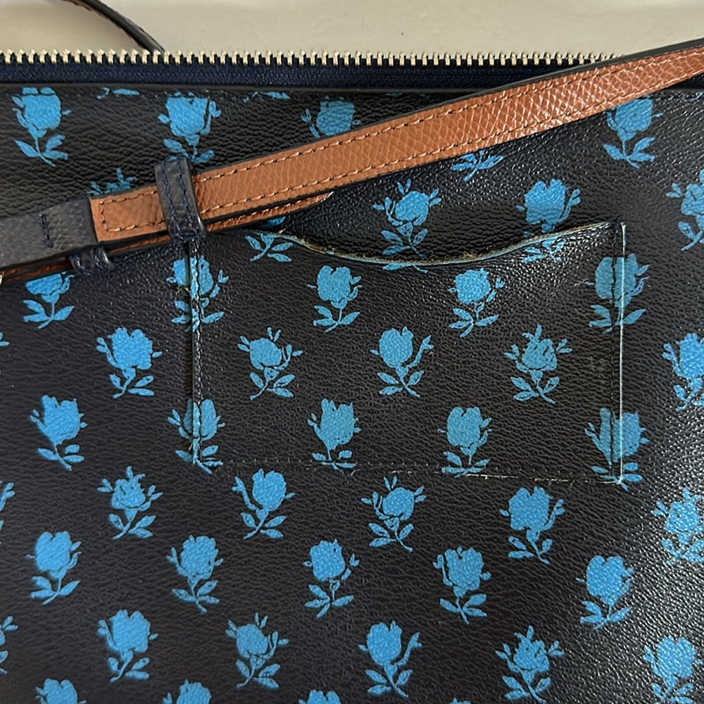 Coach Badlands Blue Midnight Floral East West Pop Out Pouch Crossbody Bag - Picture 10 of 14